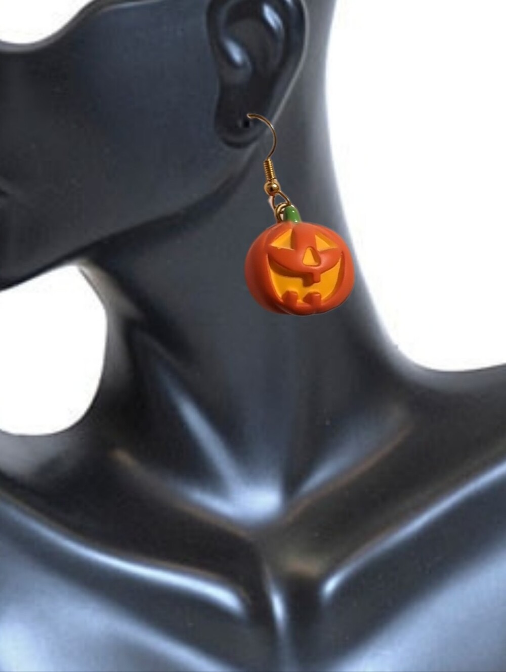 🙋 10/$20.  Halloween Pumpkins Dangling Earrings. 1.5" NWOT